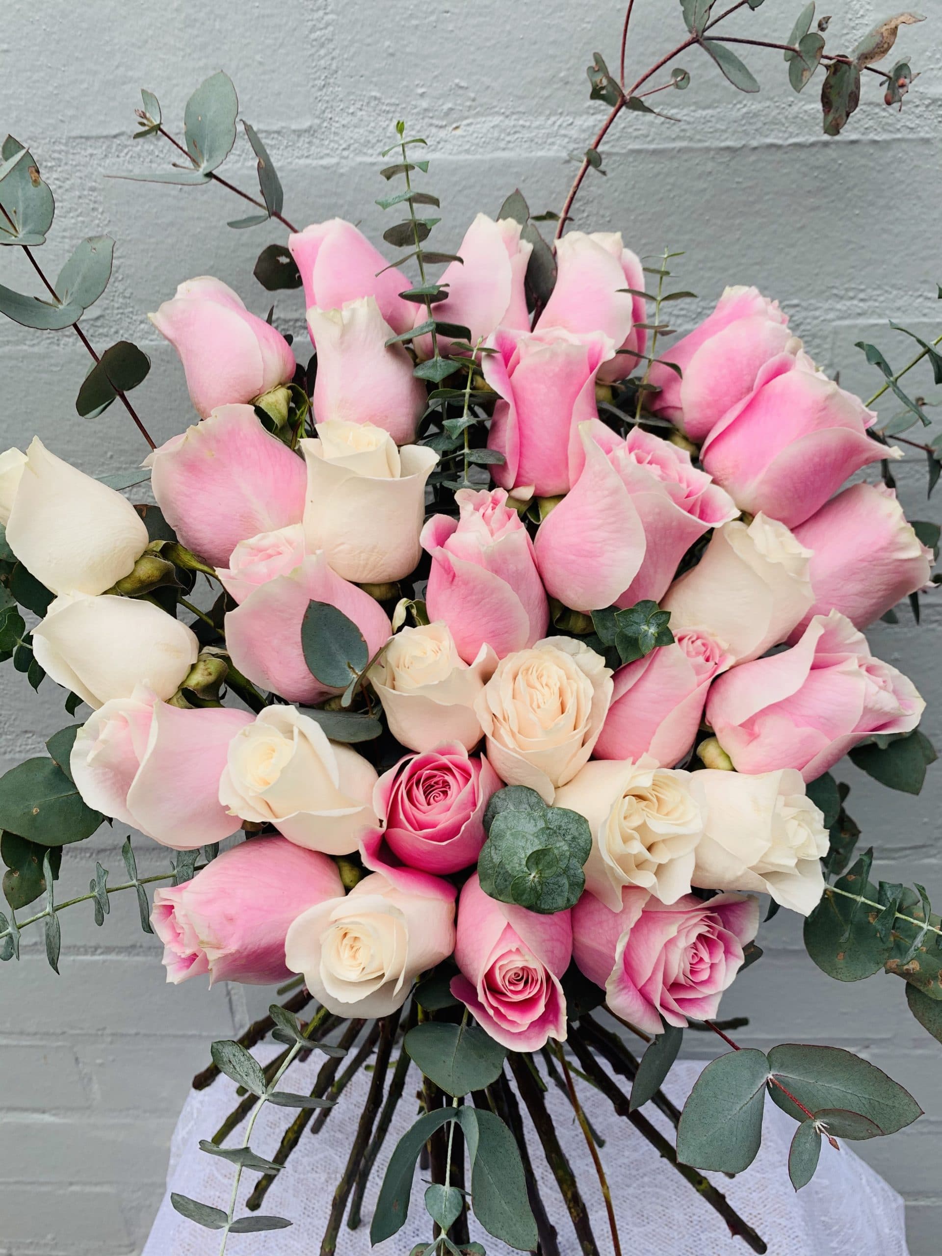 Premium 30 Roses Professional Florists Online Flower Delivery